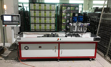 為什么企業都喜歡使用自動鉆孔機？