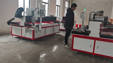 <b>數控鉆孔機與搖臂鉆孔機相比有什么優勢？</b>